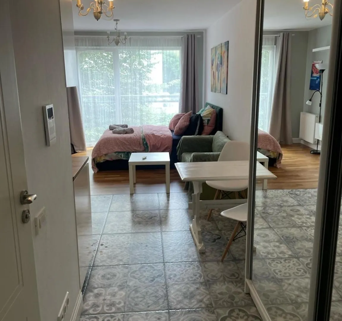 Cozy Studio Krakow Apartment